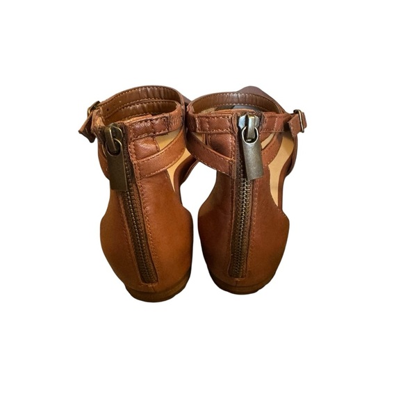 Seychelles Brown Flats with Pointed Toe and d'Orsay Cut - Picture 6 of 8